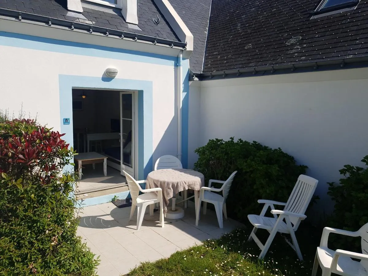 *** База отдыха Residence Marie-Galante - Locations Professionnelles Locmaria Франция