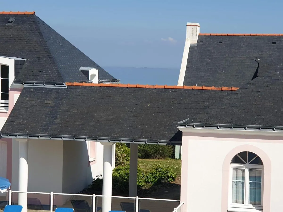 *** База отдыха Residence Marie-Galante - Locations Professionnelles Locmaria Франция
